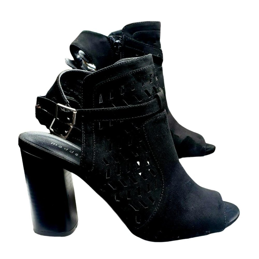 Madden Girl Women's Addyy Open Toe-Block Heel-Easy On Zip Black Faux Suede Sz 9